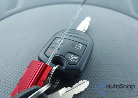 2012 Ford Escape Hybrid z USA, uszkodzony, nr VIN 1FMCU4K30CKA37537